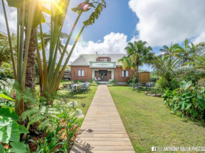 Villa spacieuse avec jardin, cheminée et billard, 5 chambres pour 10 pers. - FR-1-786-35